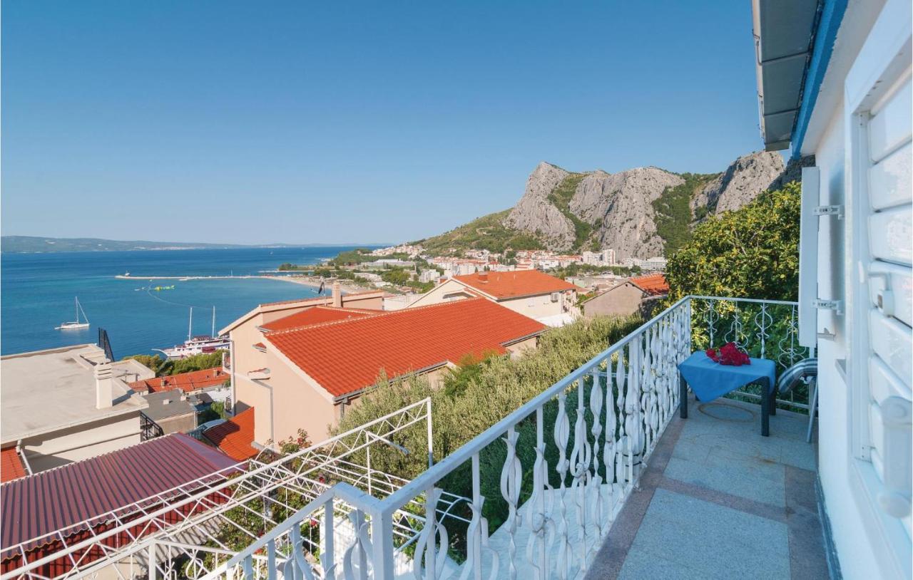 Gorgeous Apartment In Omis With House Sea View Eksteriør bilde